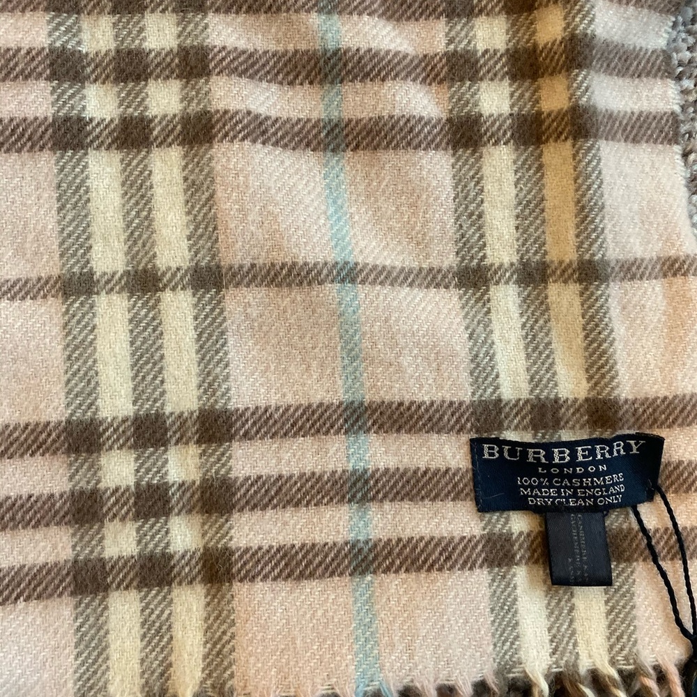 Burberry Classic Check Pink Scarf